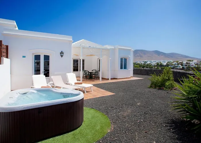 Livvo Coloradamar 아파트호텔