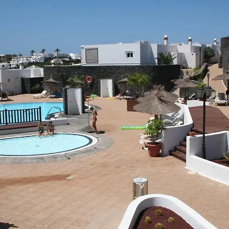 Lägenhetshotell Livvo Coloradamar Playa Blanca (Lanzarote)