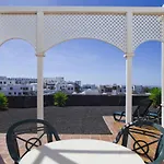 شقة فندقية Livvo Coloradamar 4*