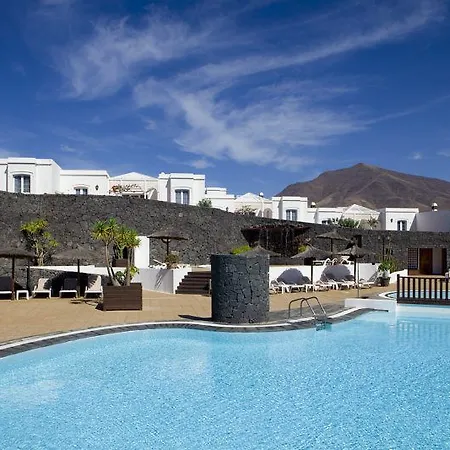 Livvo Coloradamar Aparthotel Playa Blanca (Lanzarote)