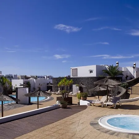 Apartahotel Livvo Coloradamar Playa Blanca (Lanzarote)