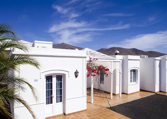 Appart hôtel Livvo Coloradamar 4*