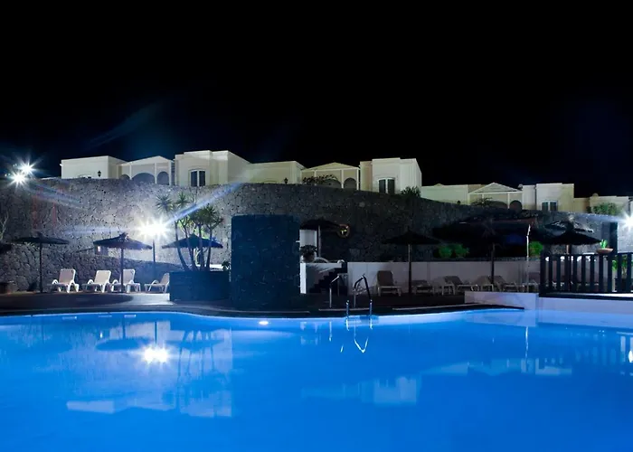 Aparthotel Livvo Coloradamar Playa Blanca (Lanzarote)